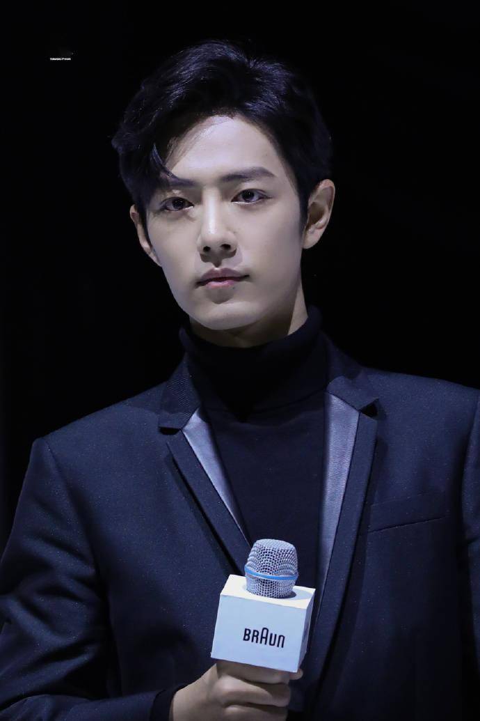 肖不修生图大放送今天也是被战战迷倒的一天