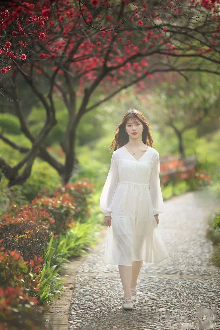 人像摄影春暖花开