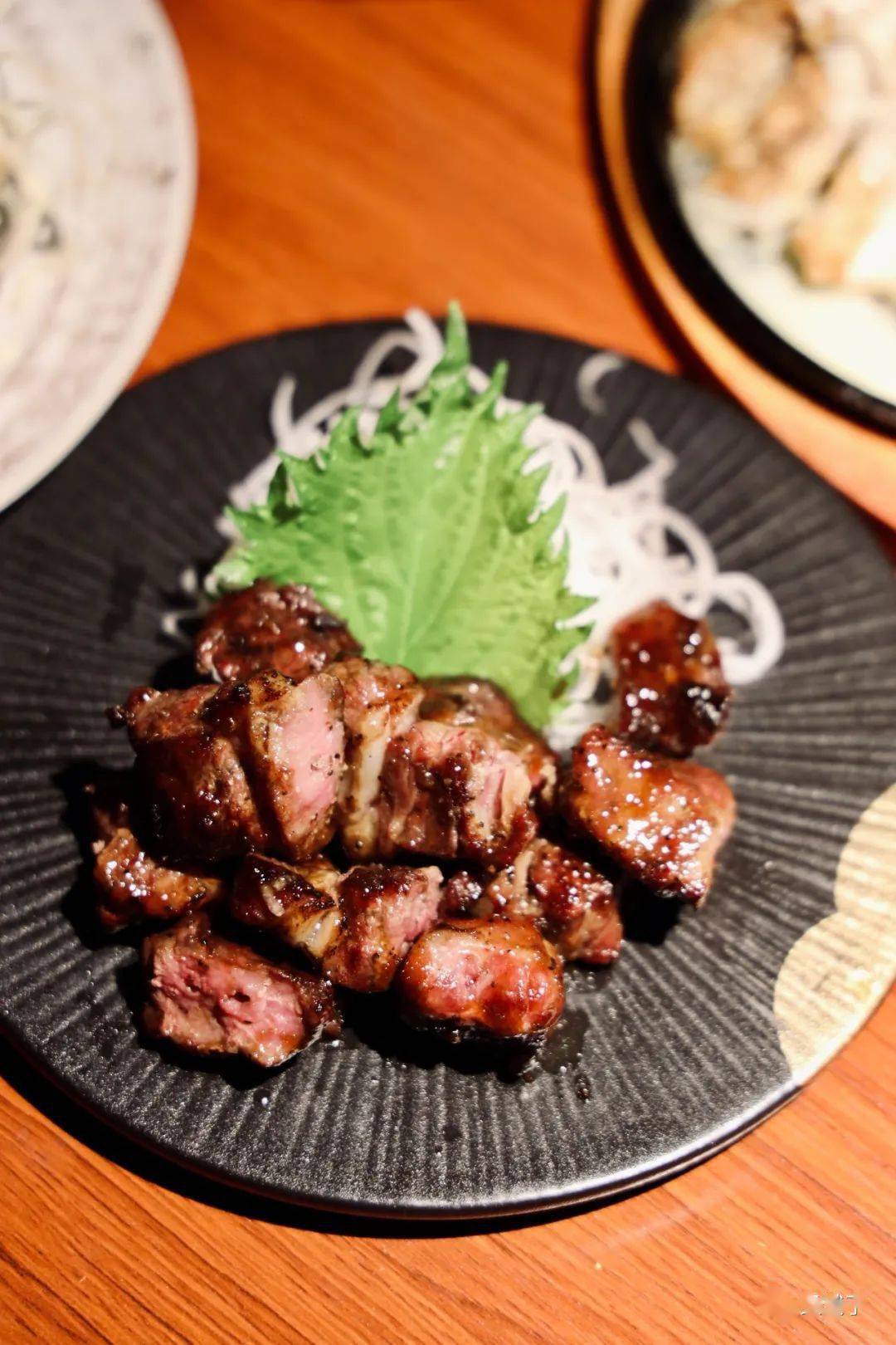 居酒屋的夜 两则 Atelier