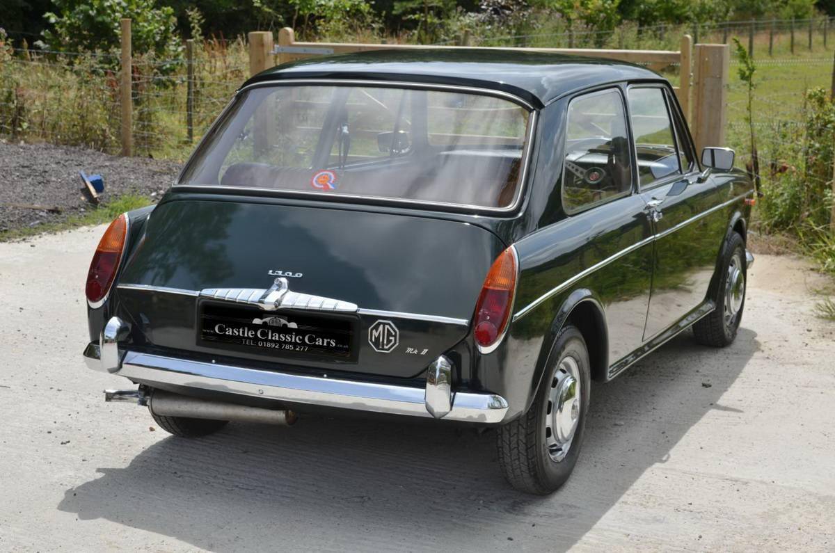 更具英国古典气息的实用家用车mg1300