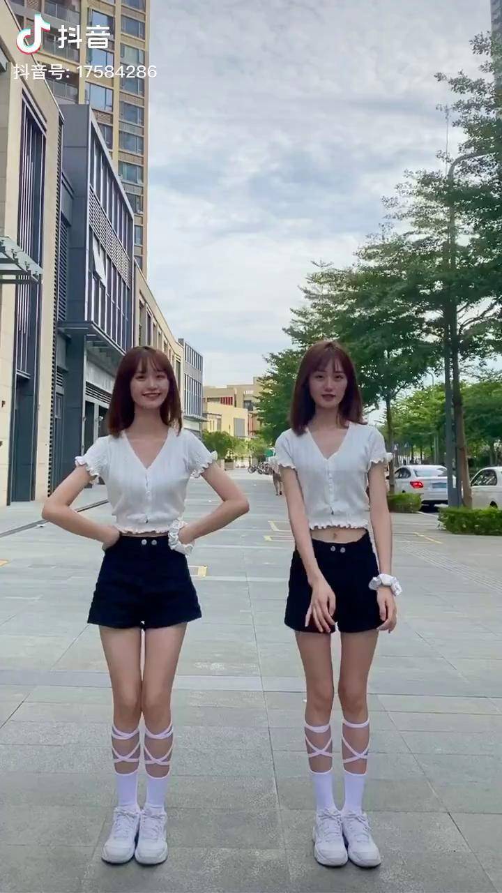 那个让你念念不忘的人后来怎么样了姐妹琪琳仙女儿