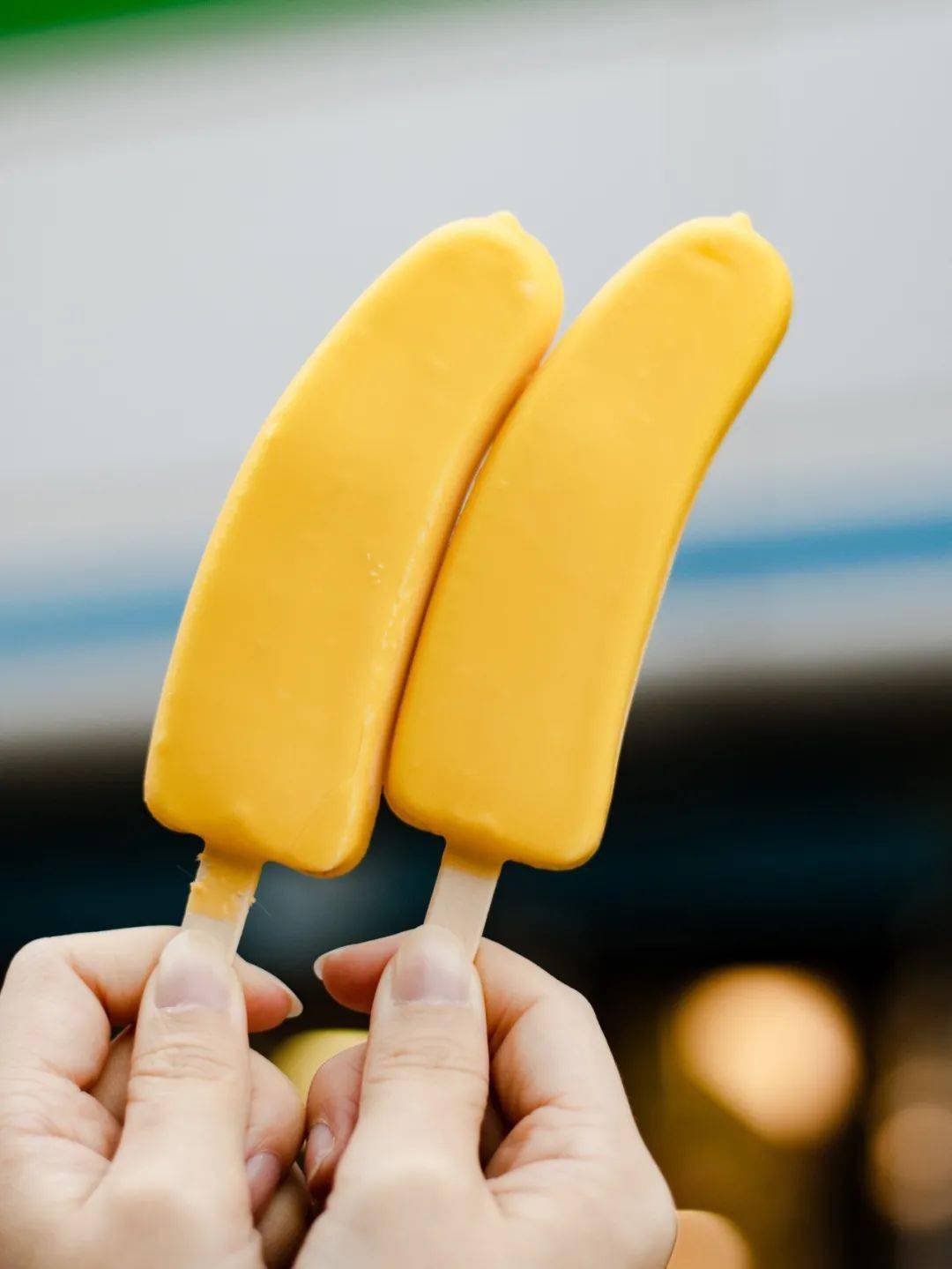 消失已久的香蕉先生重新出山了