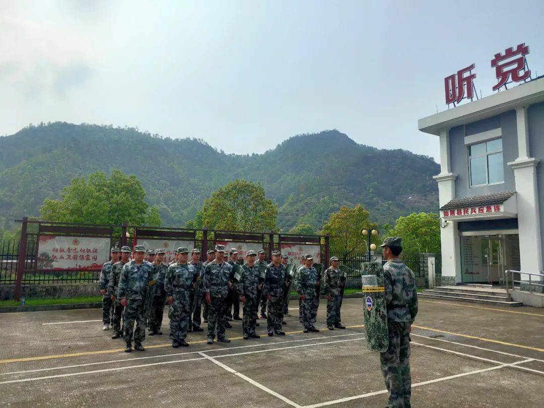 平时应急当先锋战时应战保家国福应街道武装部开展民兵应急处突训练