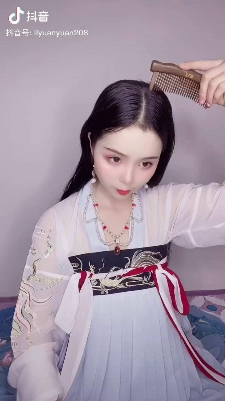 小家碧玉灵蛇髻发型大家闺秀少女齐胸发型汉服发型