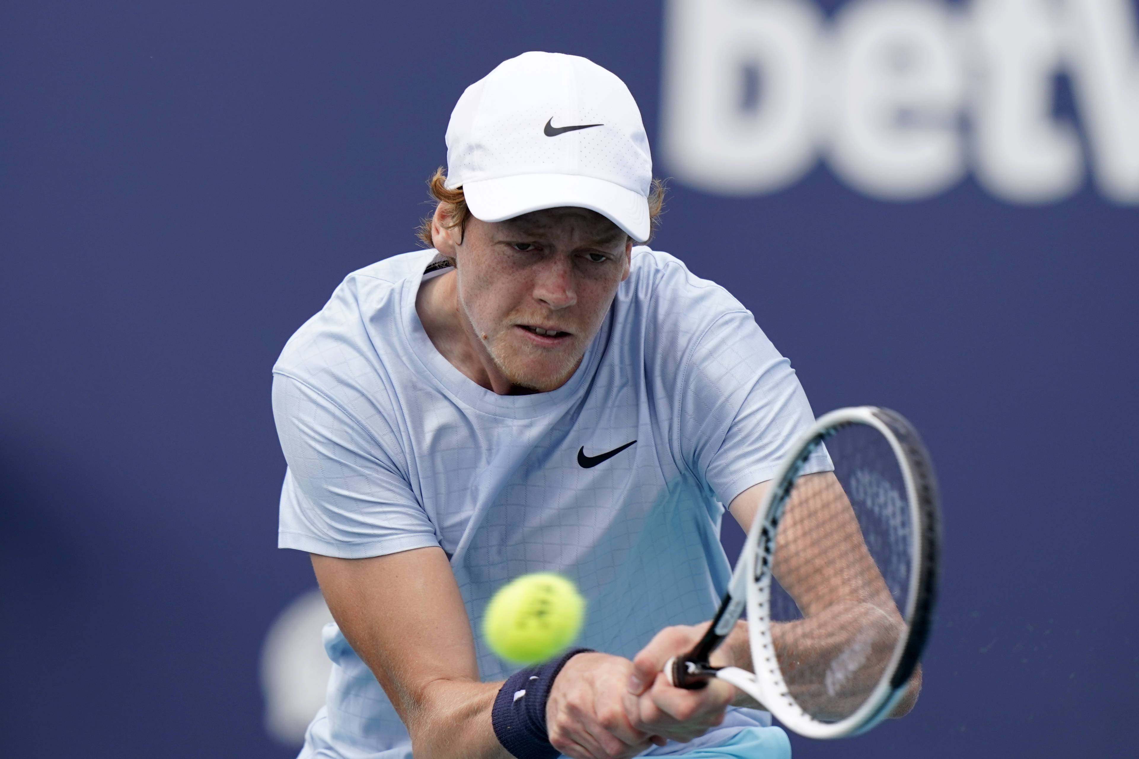 网球迈阿密公开赛胡尔卡奇夺得男单冠军