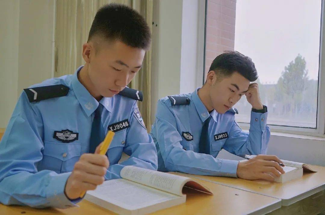 分数辽宁警察学院线多少_辽宁警察学院最低分数线_辽宁警察学院分数线