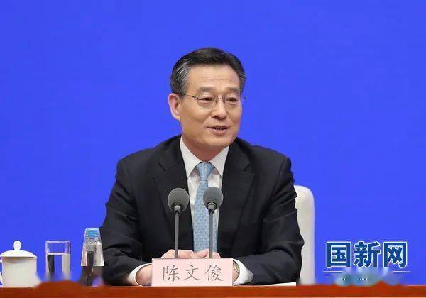 实践》白皮书,并于当日上午10时举行新闻发布会,请中央宣传部副部长