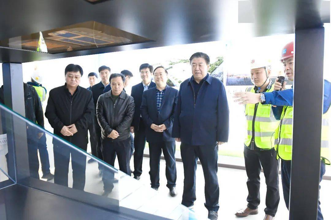 市委常委常务副市长武金良到邯郸冀南新区调研市综合体育馆建设工作