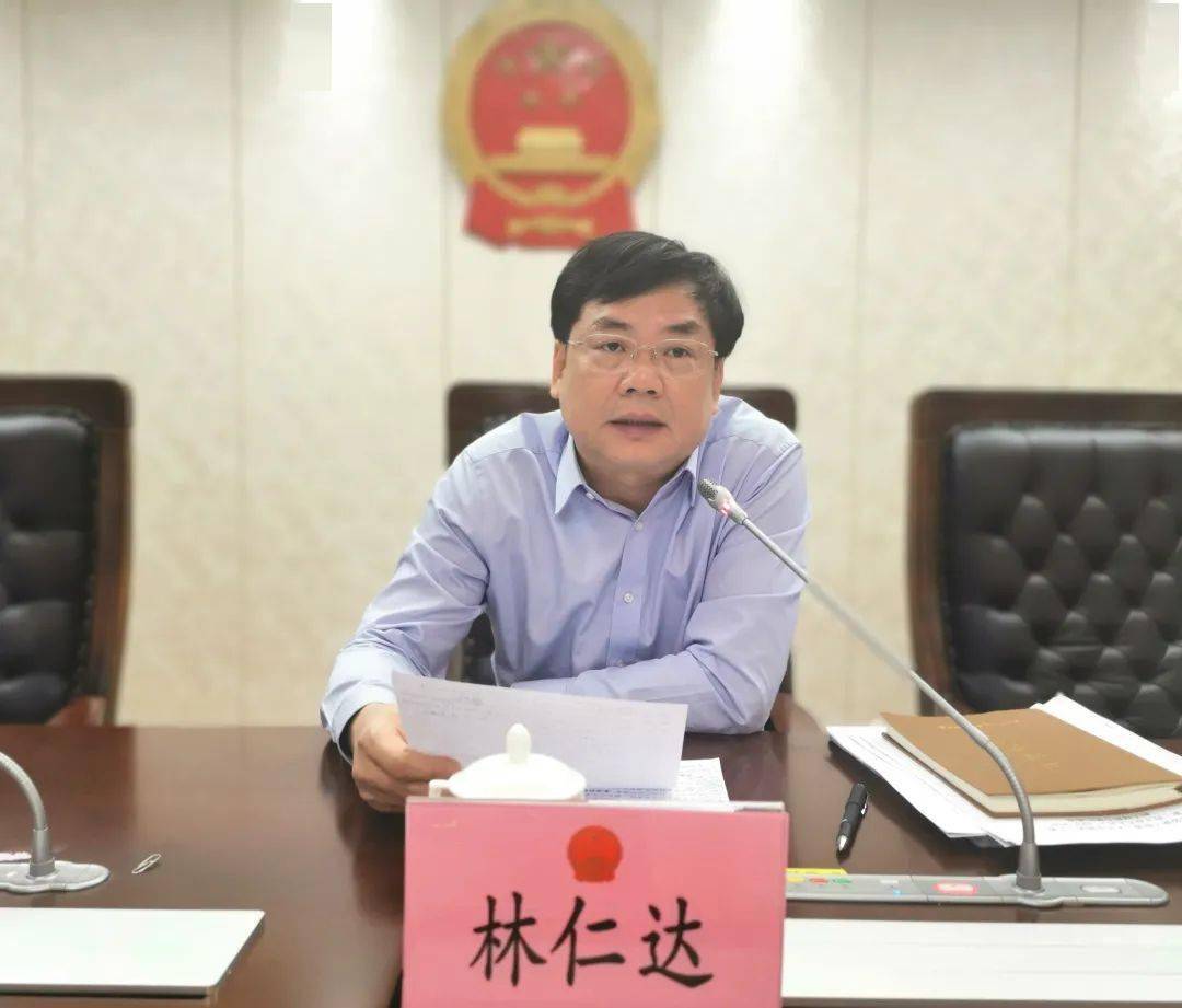 市人大常委会曾献礼副主任布置2021年市人大常委会重点工作.