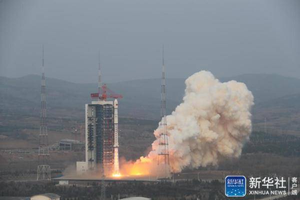 探测|我国成功发射试验六号03星 用于开展空间环境探测及相关技术试验