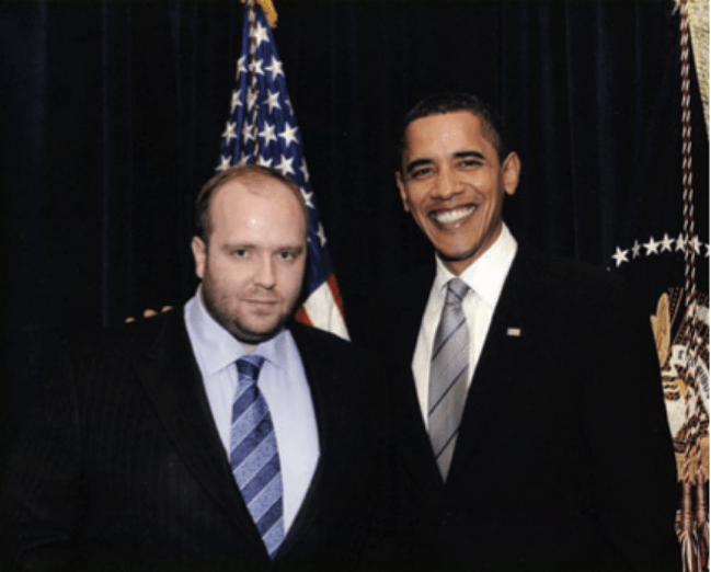 多名女子在阳台拍裸照震惊阿联酋,组织者曝光!_维塔利·格瑞钦