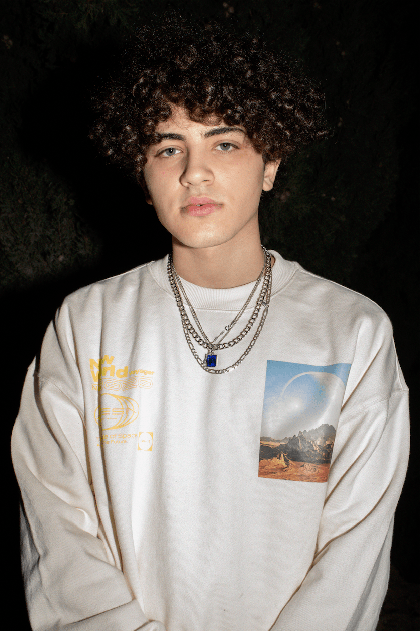 因为,《turning me up (hadal ahbek)》来了!