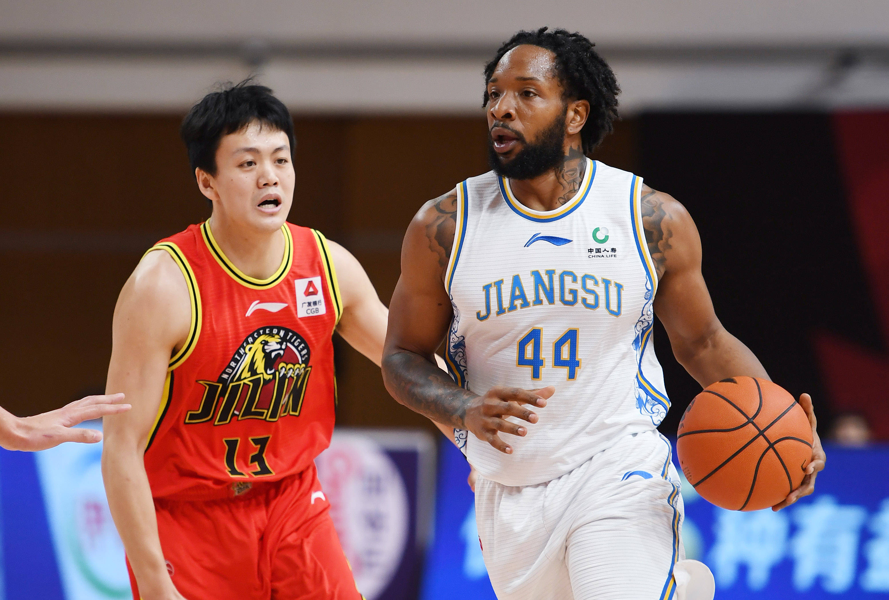 篮球——cba第四阶段:苏州肯帝亚对阵吉林九台农商银行_比赛