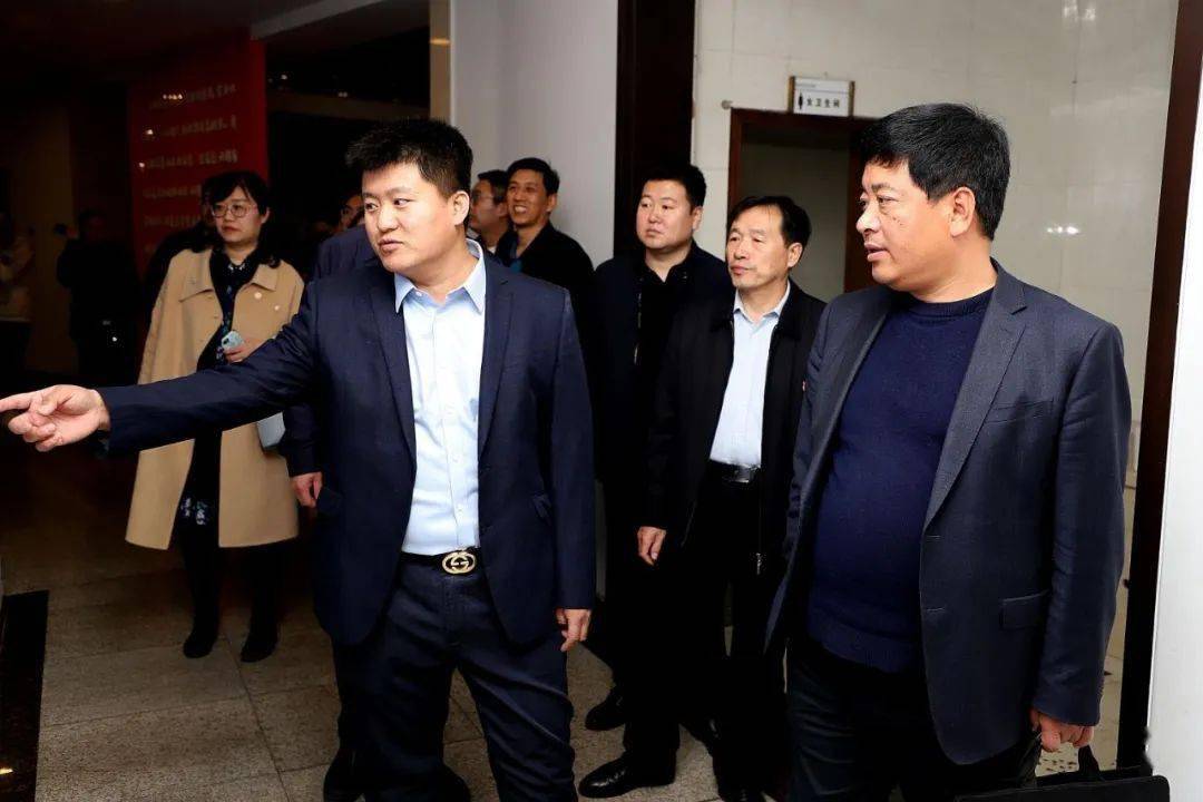 柳林县委常委,副县长兼人社局局长王淼同志介绍了当地劳动力结构和