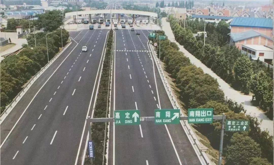 沪杭高速嘉兴路段图片