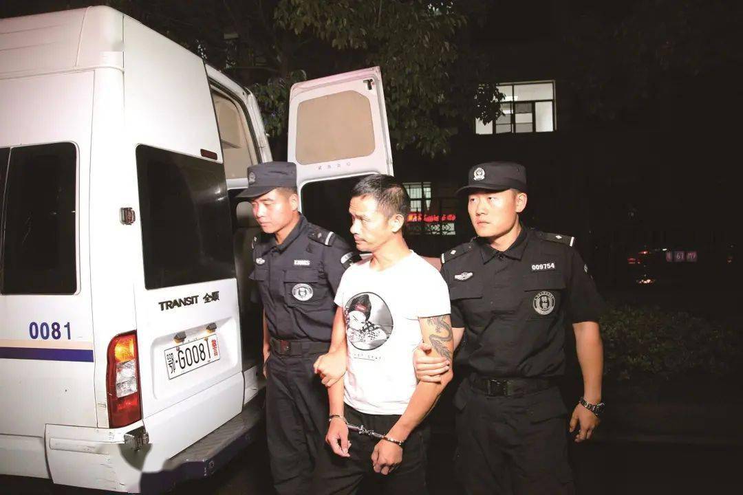 掀翻黑恶势力的"官伞""警伞""庸伞" 鄂州挽回经济损失逾8577万元