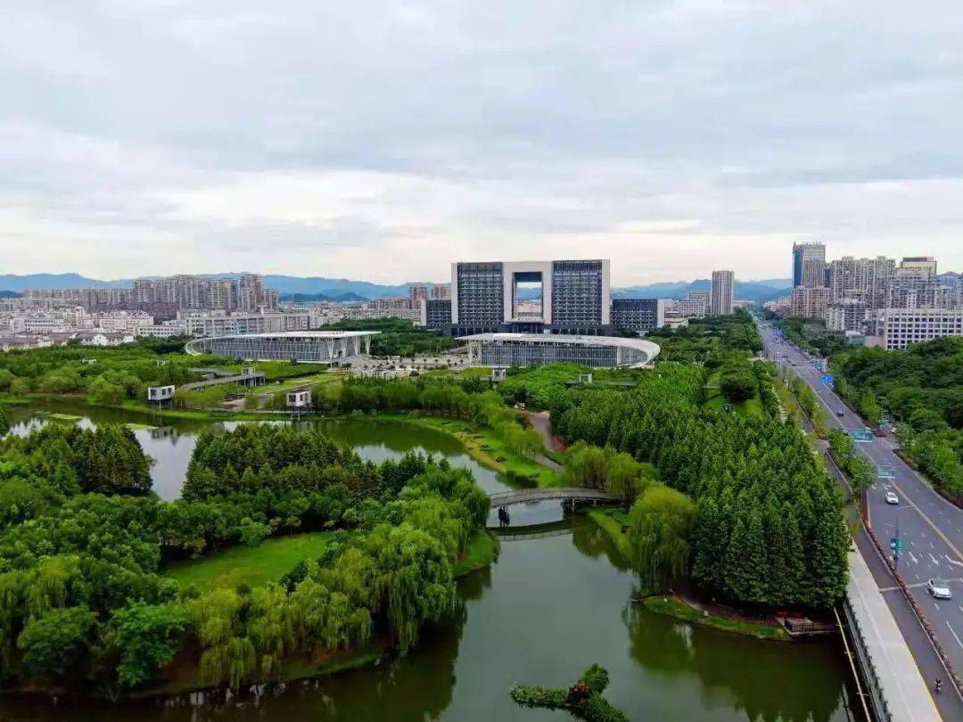 诚聘人才招引出新政德清县卫健天团发出英雄帖就等你来揭榜