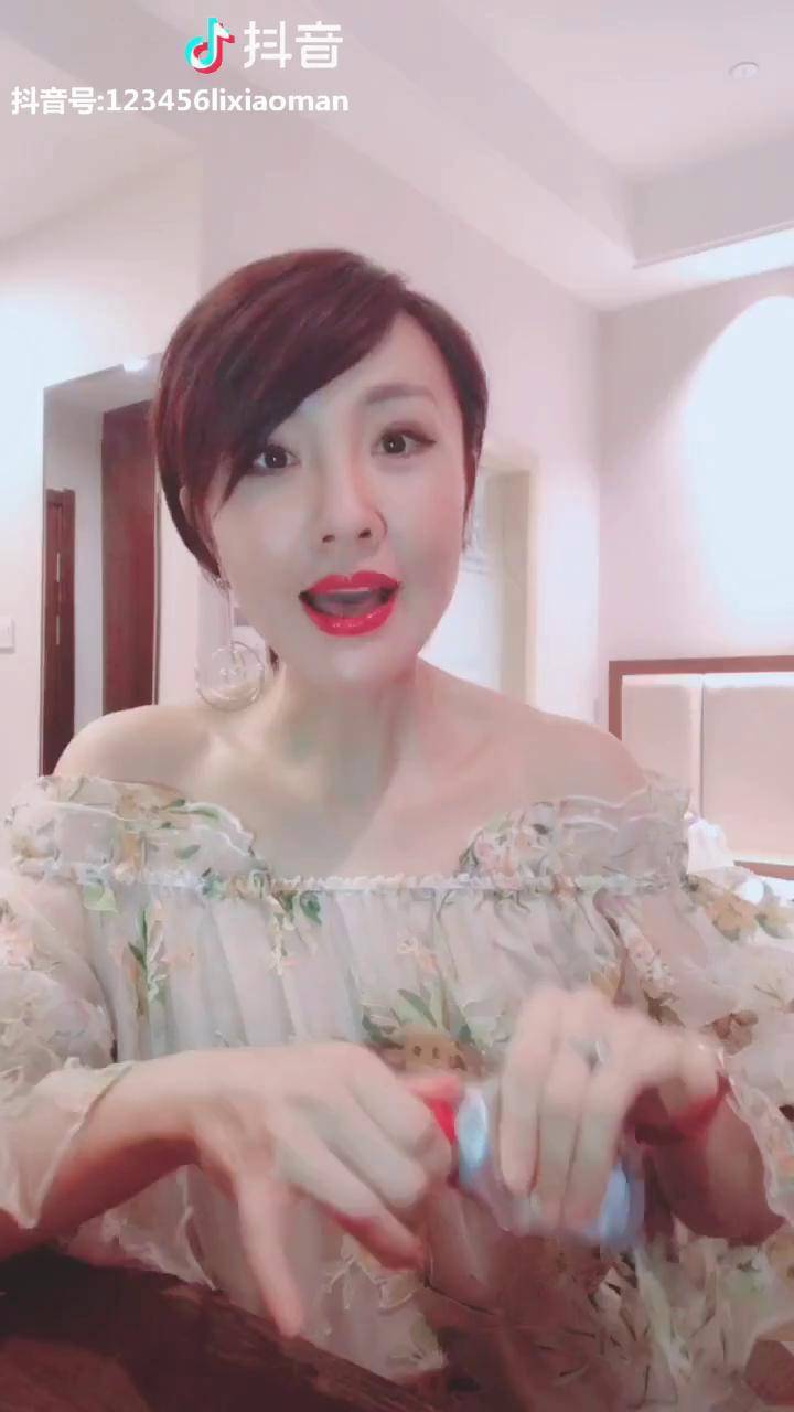 李小蔓蔓声快语系列第一集04我不叠被子你们不会生气吧