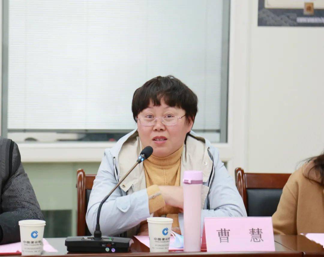 教育整顿在行动做好廉内助筑牢内防线开发区法院开展