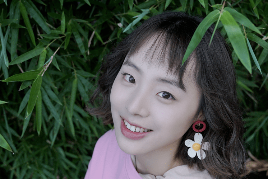 张天颖灵气与生俱来甜美背后还有酷飒