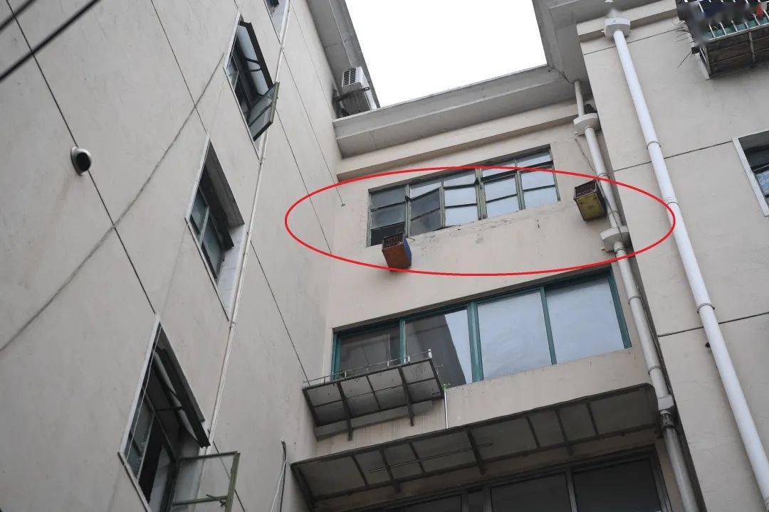 【我为群众办实事】高层建筑安全隐患怎么破?"无人机"来帮忙!