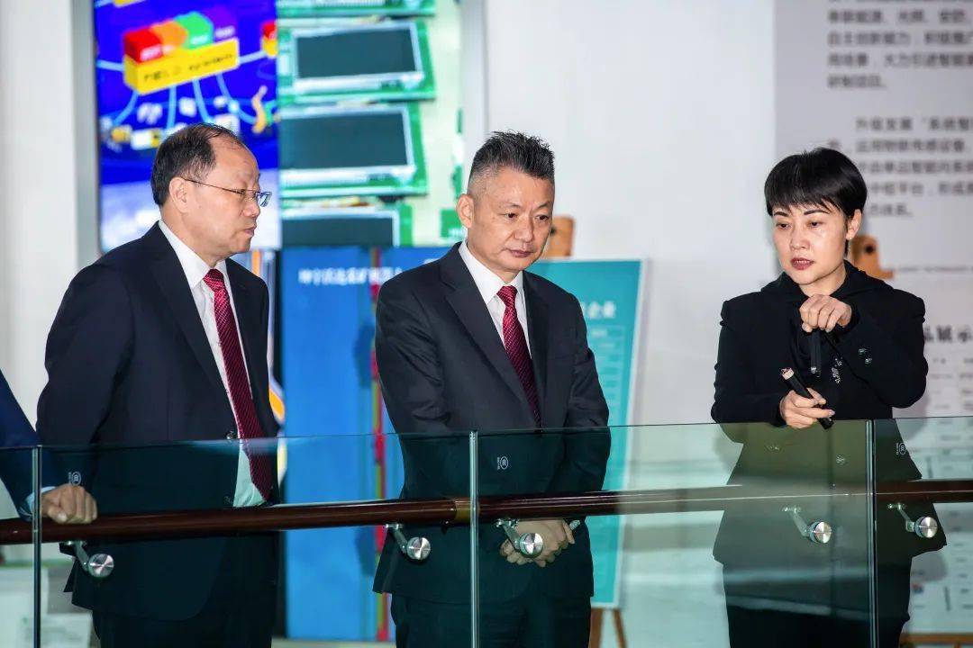 吴伟董事长参观成都市新津区天府智能创享中心