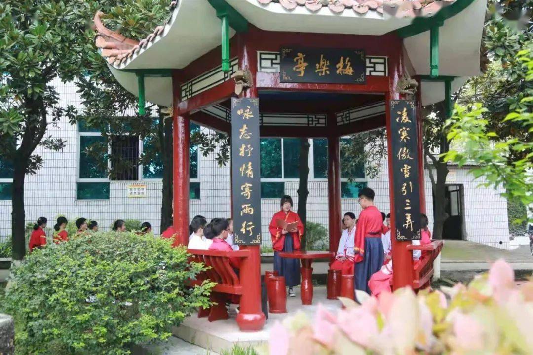 春风化雨润万物,阅读共享长精神