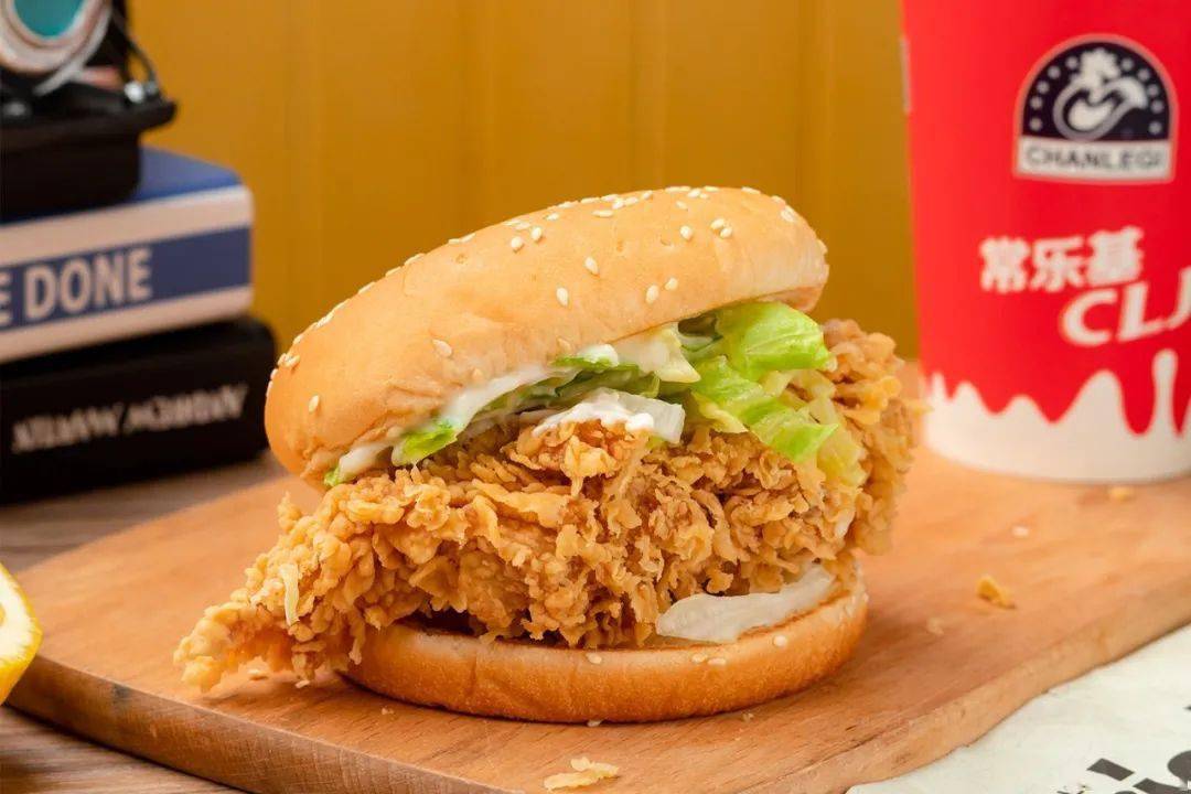 大泉州30店通用17年优质连锁品牌常乐基来了88元香辣鸡腿堡鸡米花可乐