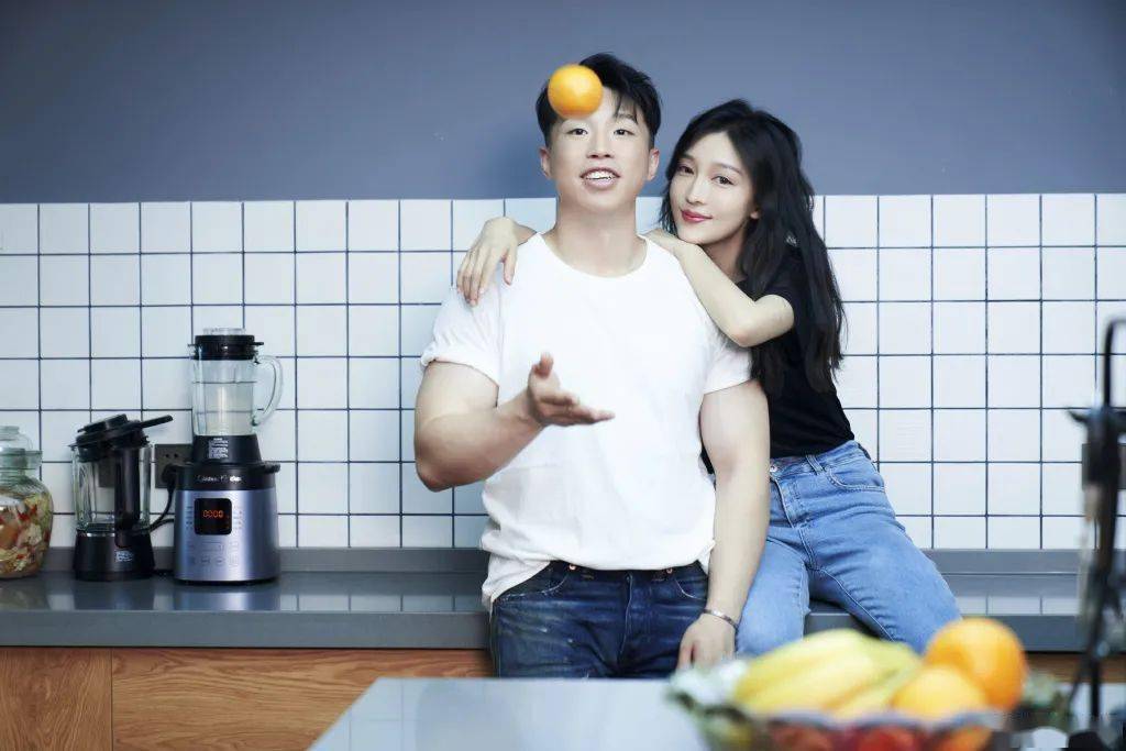 德云社烧饼宣布二胎得子老婆颜值超高