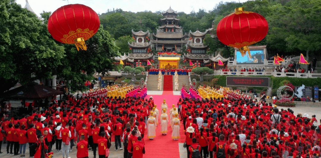 妈祖祭祀大典现场盛况天下妈祖app联合湄洲妈祖祖庙发起的在线直播