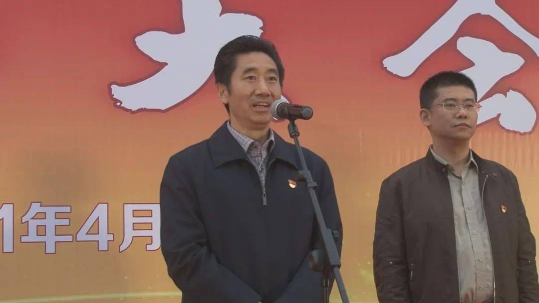 组织部部长贾东,区委常委,常务副区长干世伦,副区长,区公安分局局长