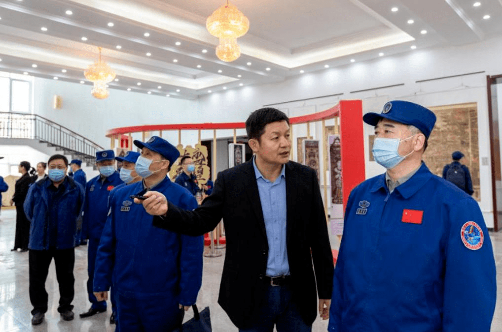 长城魂飞天梦航天情中国航天日敦煌文化特展走进酒泉卫星发射中心