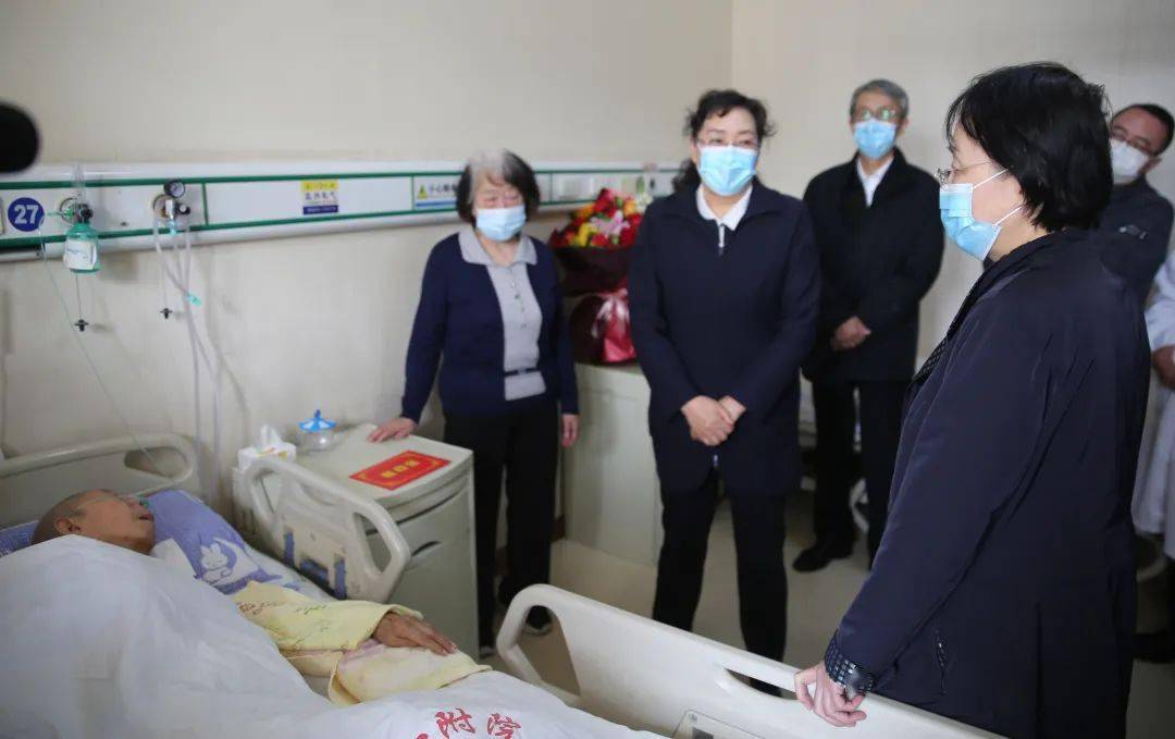 秦文斌 来自搜狐网