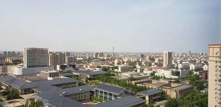 这是胜利宾馆,也就是原来的胜利油田第3招待所.