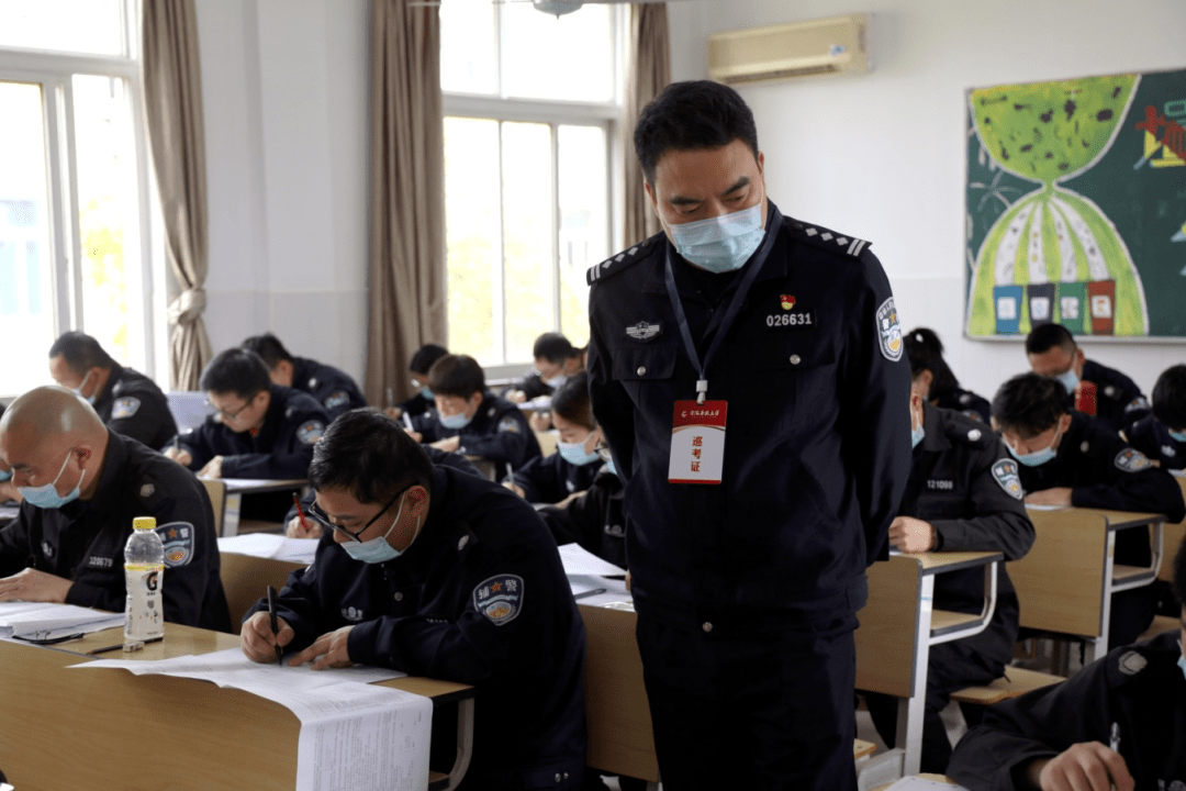 11000余名辅警参加过渡考试