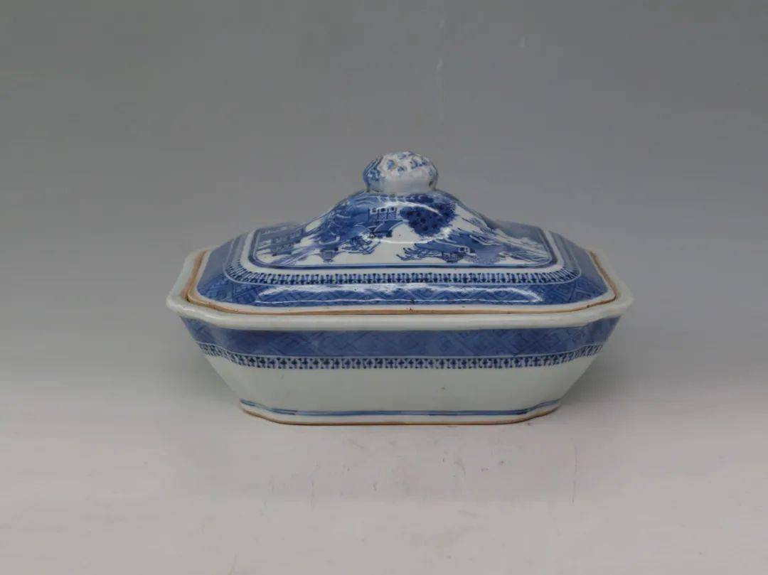 清青花山水楼阁品锅