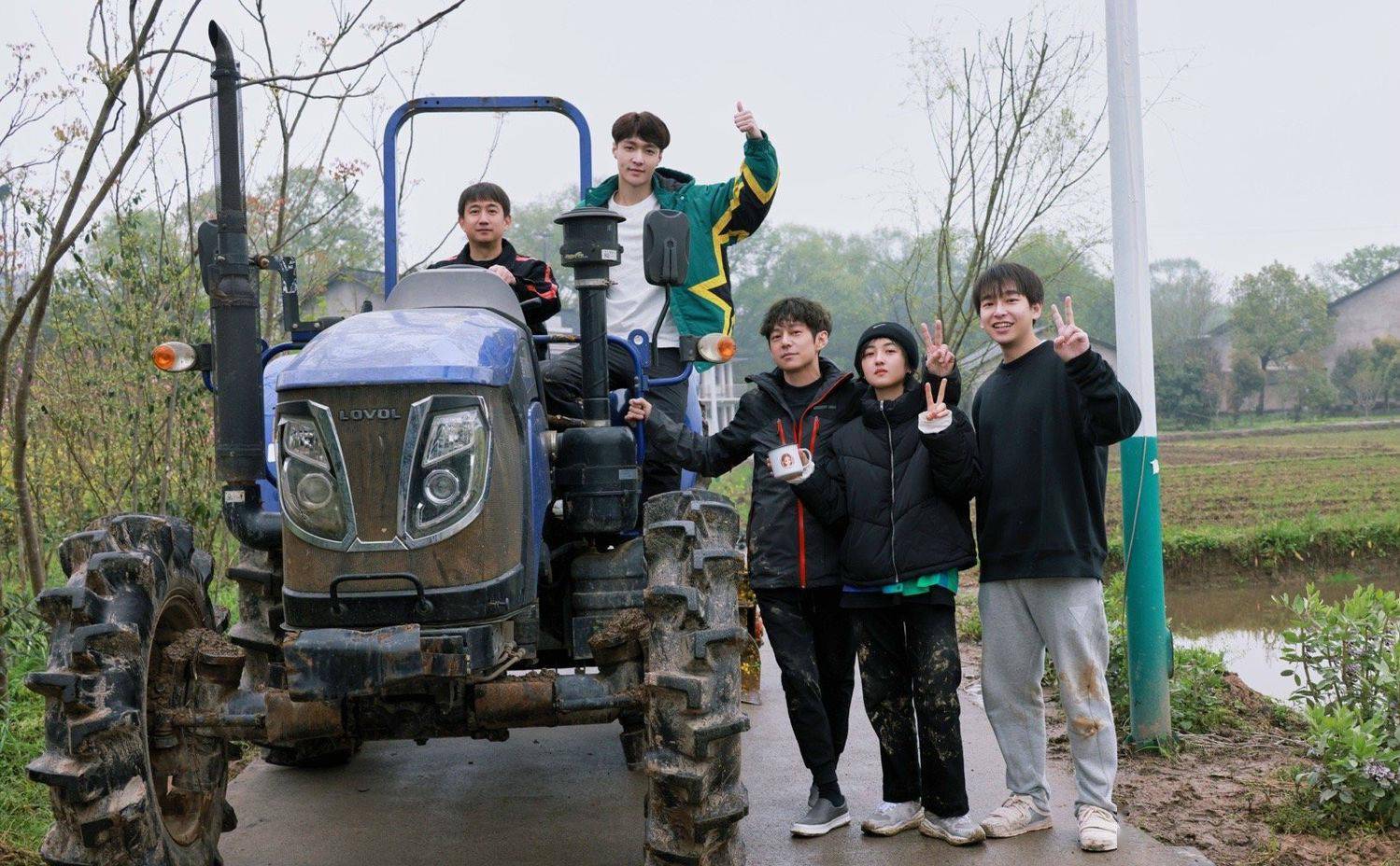 艺兴向往的生活花絮新图记录桃花源的点点滴滴