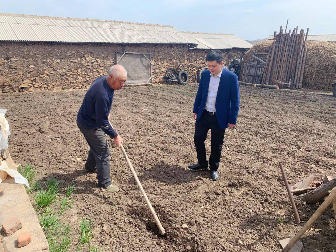 朱明亮:不负韶华谱写青春战歌