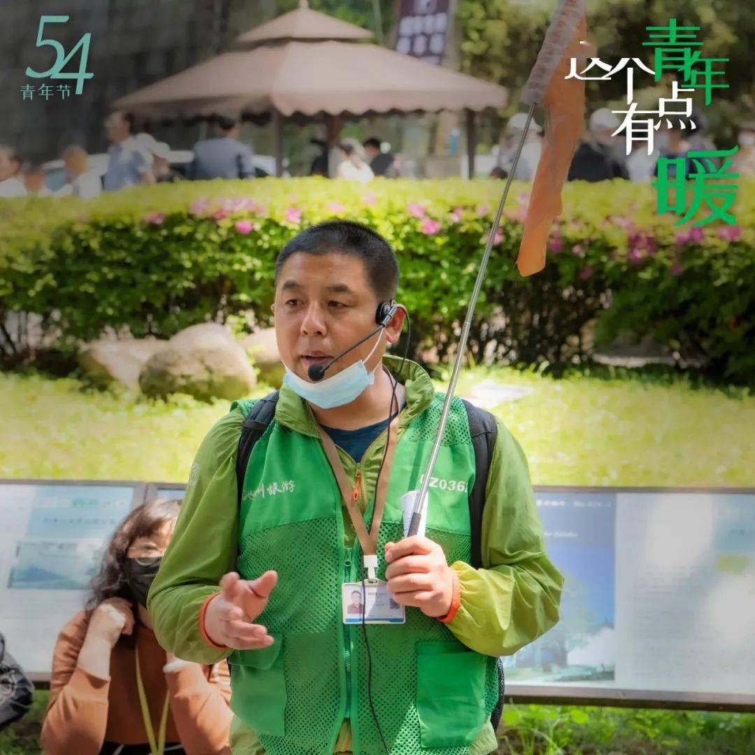 九华旅游的青年有点不一young……_游客