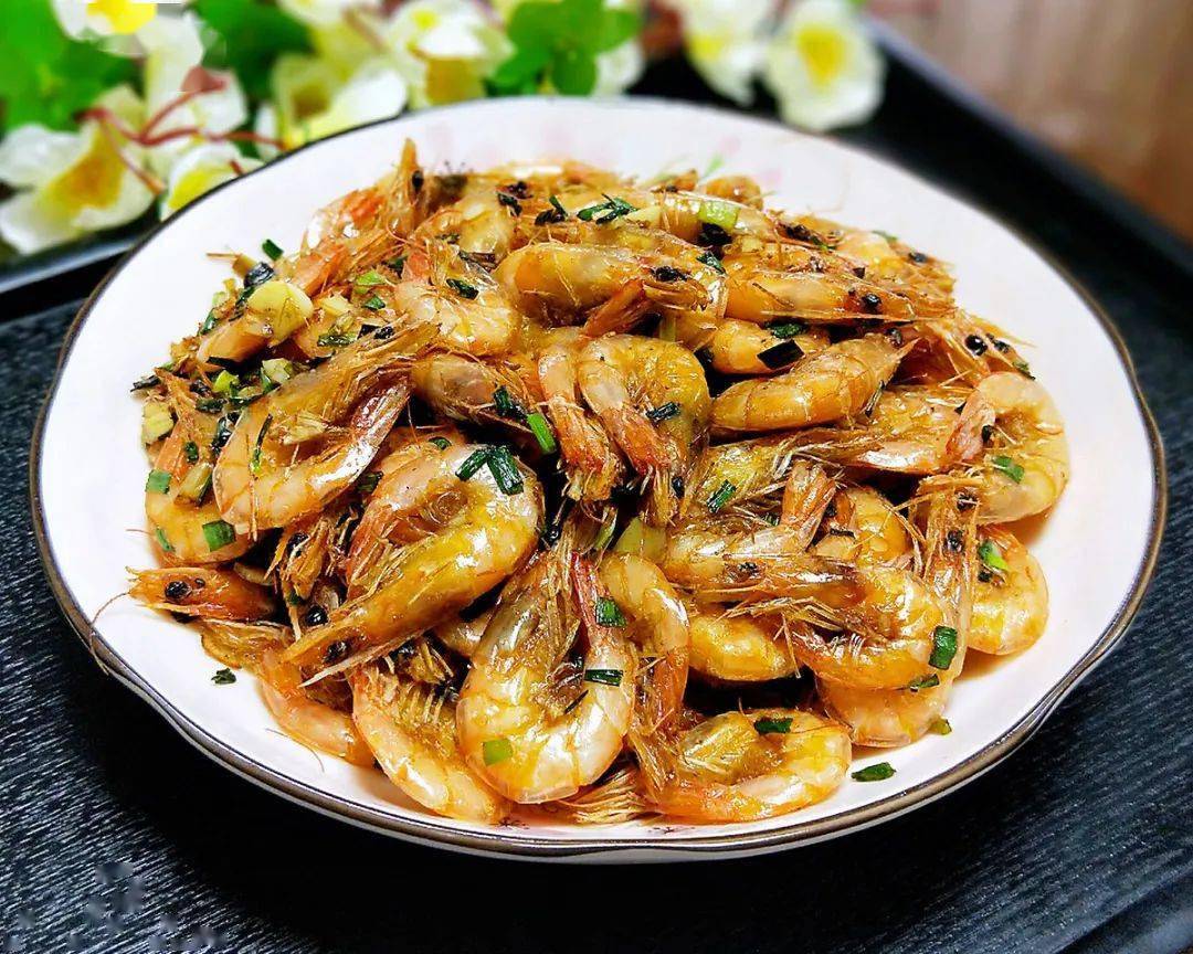 河虾学会这样炒,鲜香味美!3分钟就上桌,老人小孩都爱吃