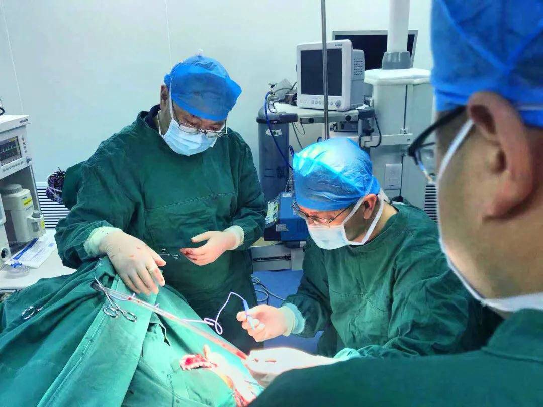 托管院长主刀 5岁重型颅脑外伤患儿成功获救