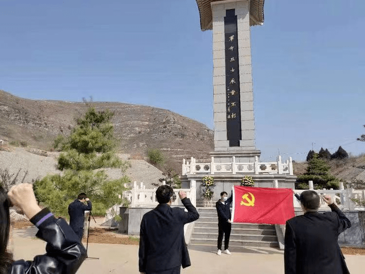 糧庫歷史陳列館,坦克一團國防教育基地,江浩故居等紅色教育基地參觀