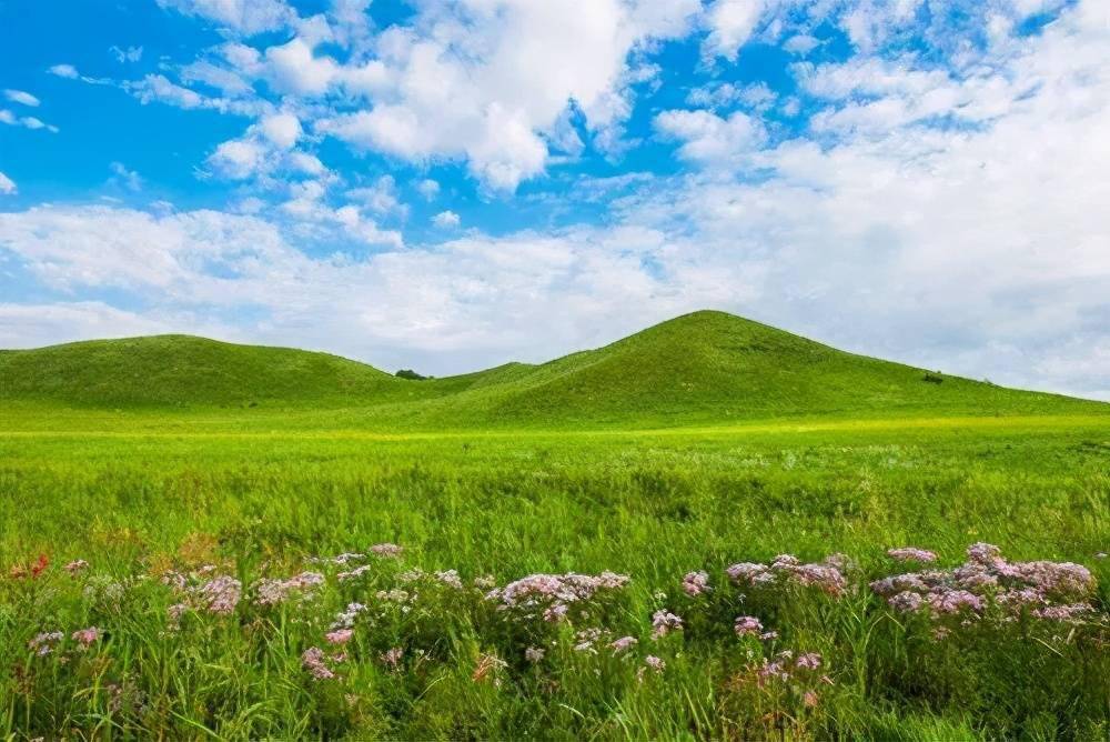 一眼万里的美景,这些草原可以承包你的假期_内蒙古自治区