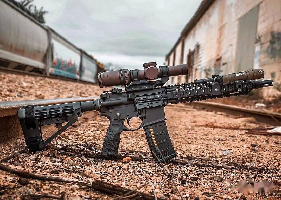 短管枪械越短越狠咬定目标绝不松口