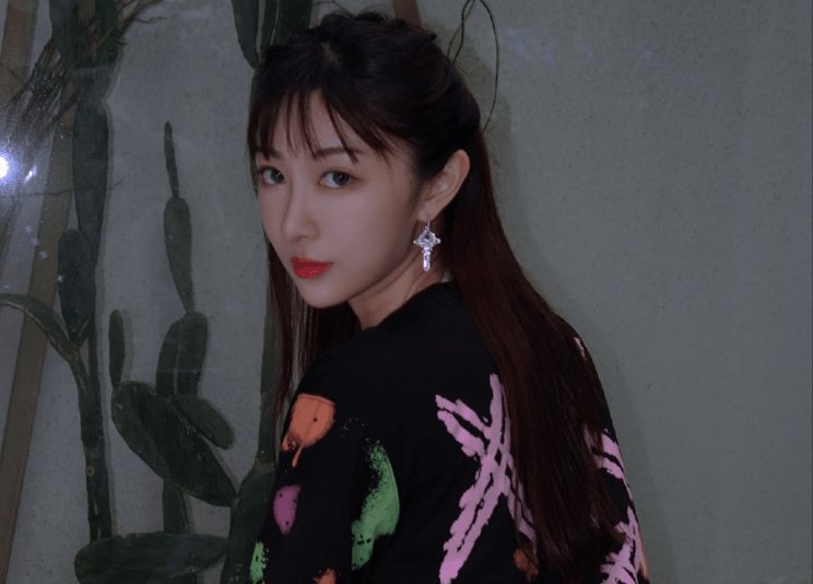 《我才不要当盟主》女主演到一半辞演去当制片人了_钟祺