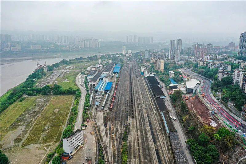 重庆南站几代人的出渝记忆