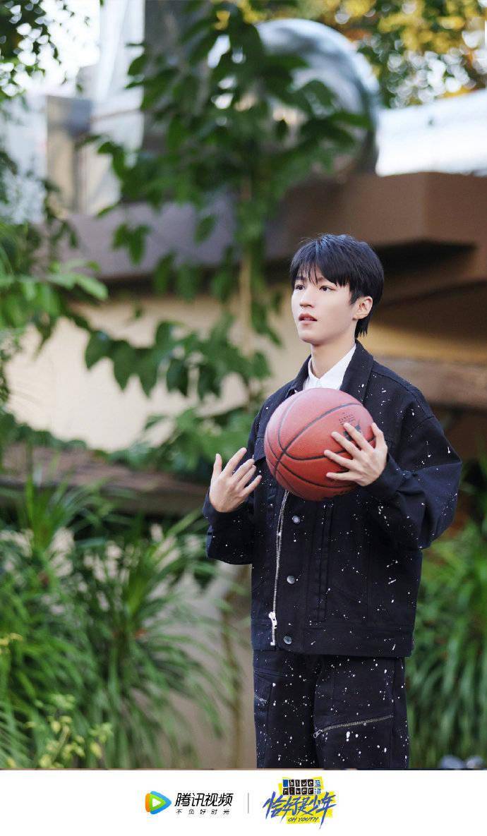 《恰好是少年》发布王俊凯预告照 运动系少年永远令人心动