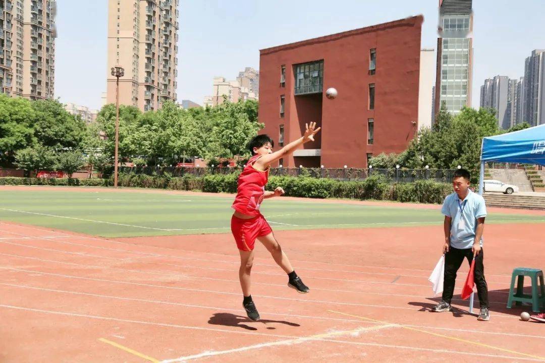 22所学校同竞技,这场运动会实在太精彩了!_曲江