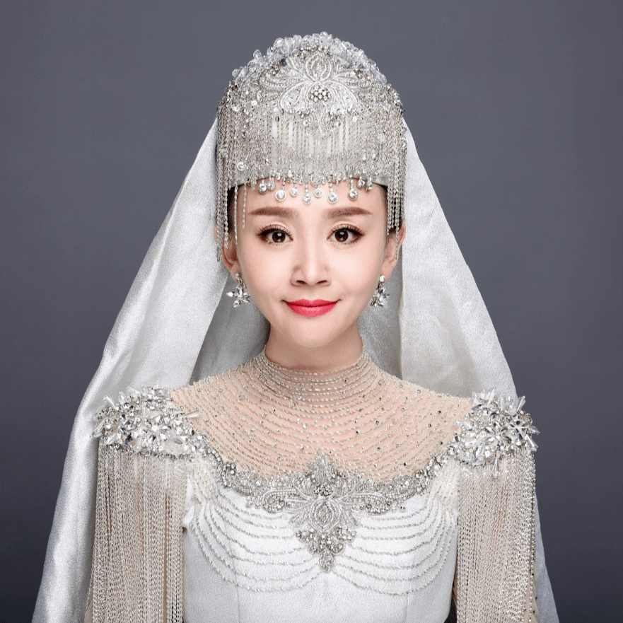 撒丽娜,回族青年歌唱演员,宁夏非物质文化遗产花儿传承人,中国民间