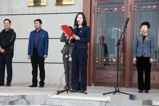 郭晓芳指出,多年来,全市文体旅游广电系统始终坚持围绕中心,服务大局